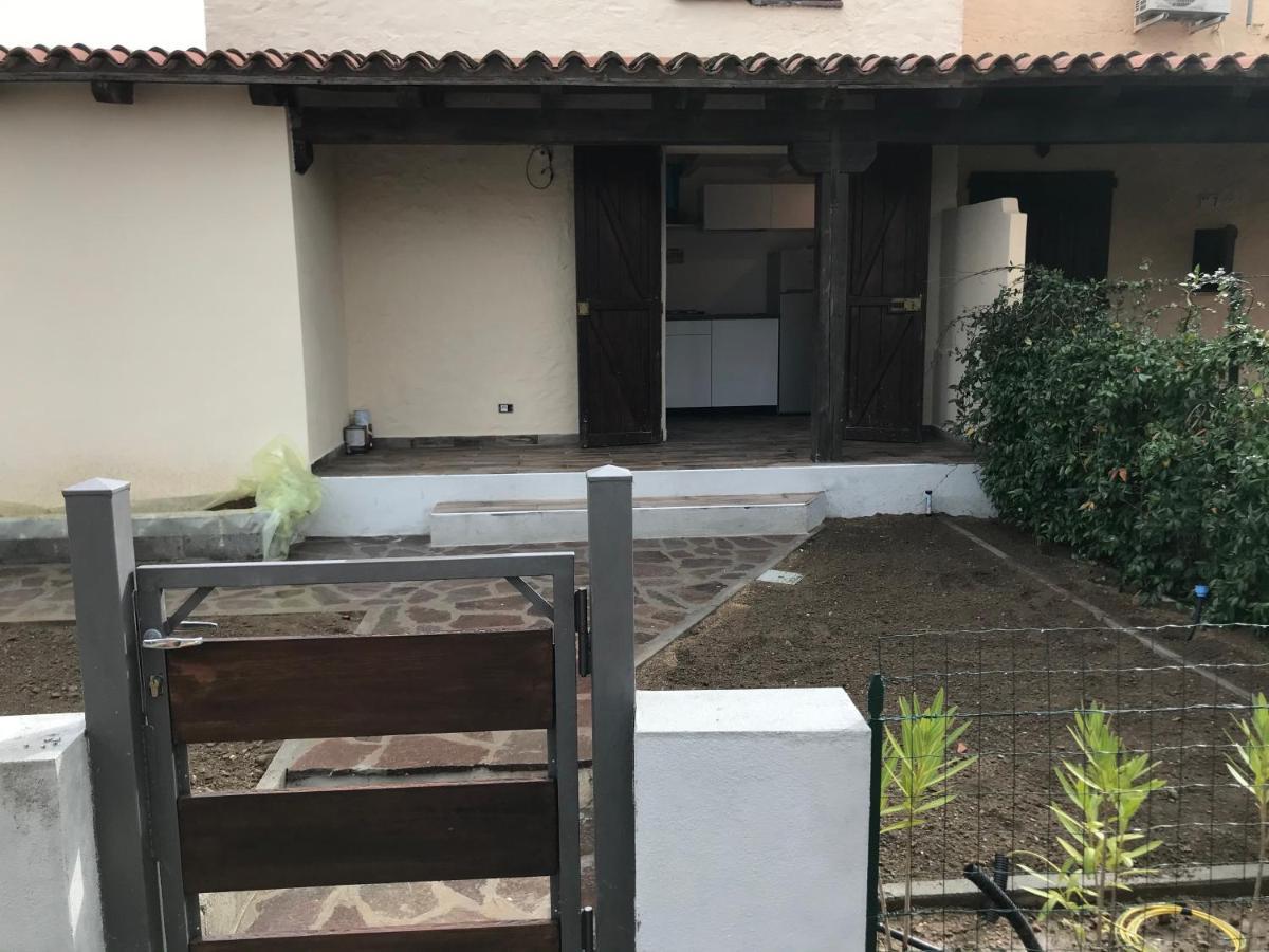 Villetta San Teodoro Iun Q7135 Bagian luar foto
